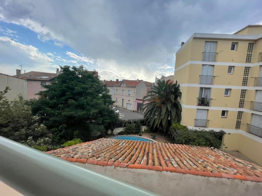 Le Baya - Appt Proche Des Halles Narbonne Kültér fotó